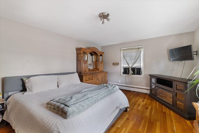 6 Hadley Path, West Brookfield, MA 01585