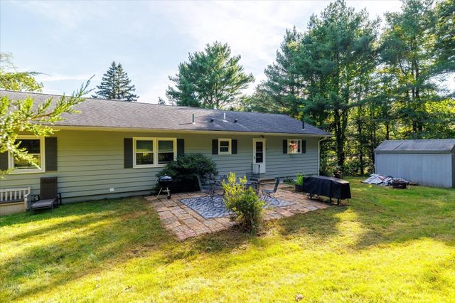 6 Hadley Path, West Brookfield, MA 01585