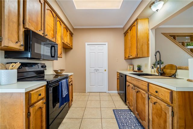 3052 Quail Springs, Corpus Christi, TX 78414