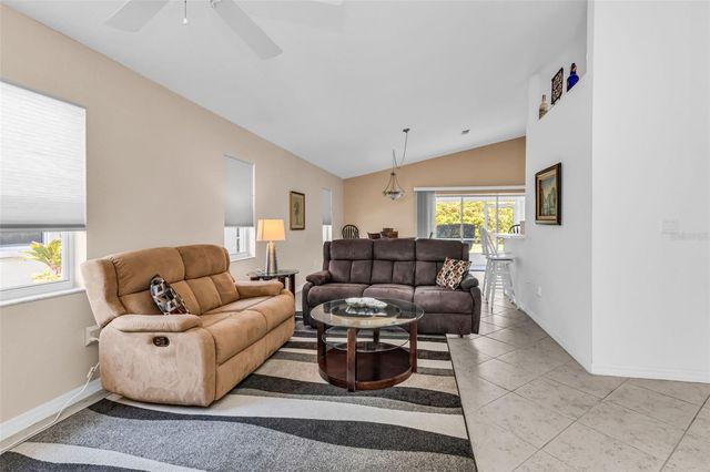 13412 SW PEMBROKE CIRCLE N, Lake Suzy, FL 34269