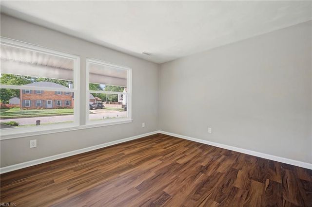 5341 Angus DR, Virginia Beach, VA 23464
