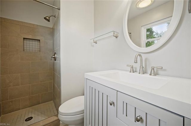 5341 Angus DR, Virginia Beach, VA 23464