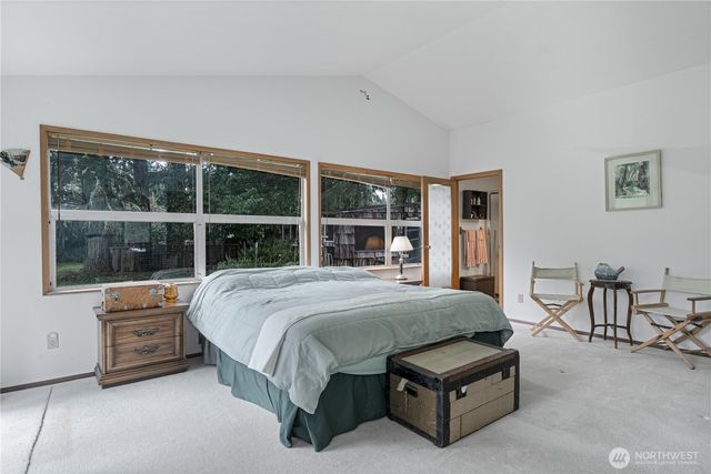 402 E Madrona Boulevard NW, Lakebay, WA 98349