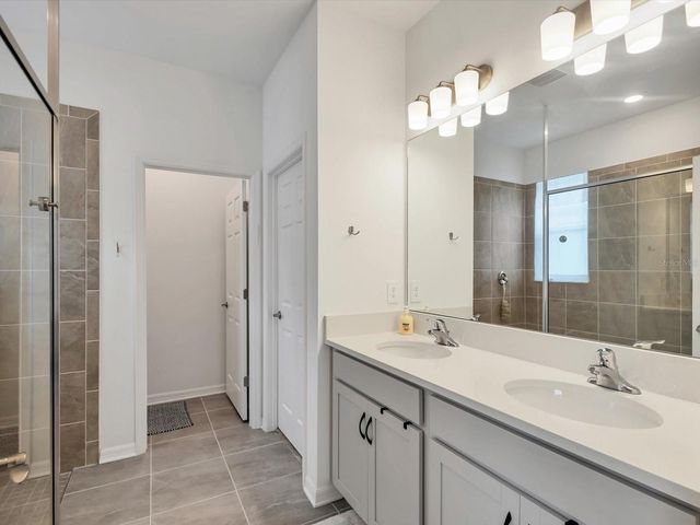 7724 SALOON LANE, Sarasota, FL 34240