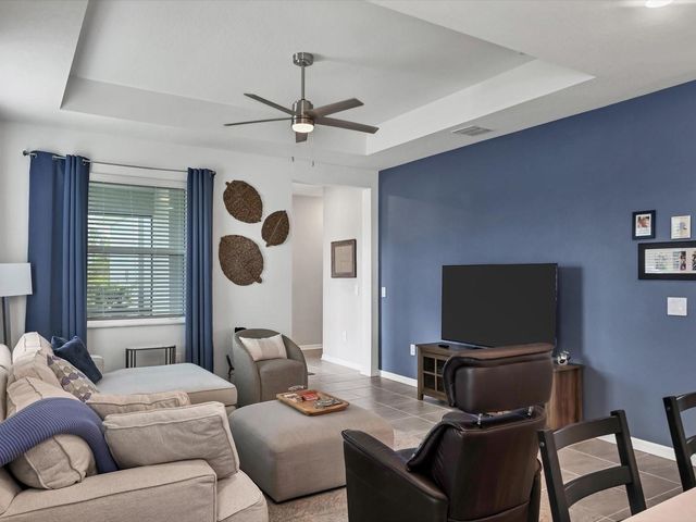 7724 SALOON LANE, Sarasota, FL 34240