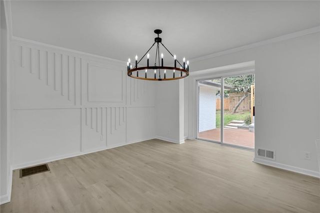 6493 Menlo Way, Rex, GA 30273