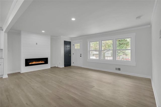 6493 Menlo Way, Rex, GA 30273