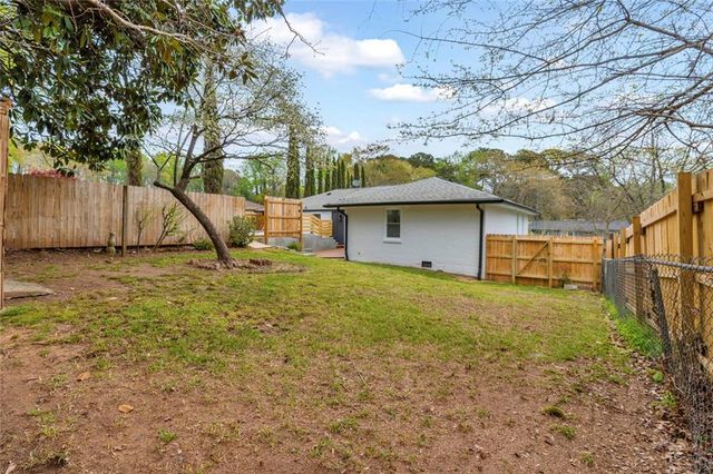 6493 Menlo Way, Rex, GA 30273