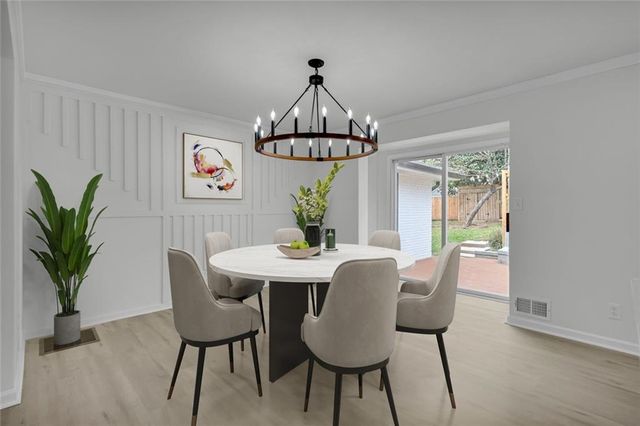 6493 Menlo Way, Rex, GA 30273