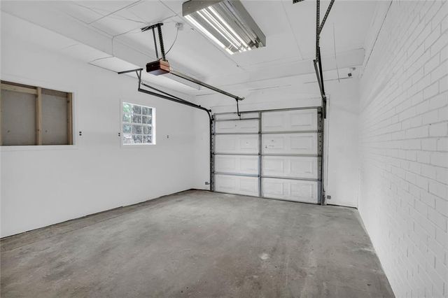 6493 Menlo Way, Rex, GA 30273