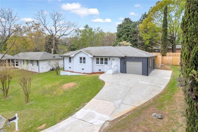 6493 Menlo Way, Rex, GA 30273