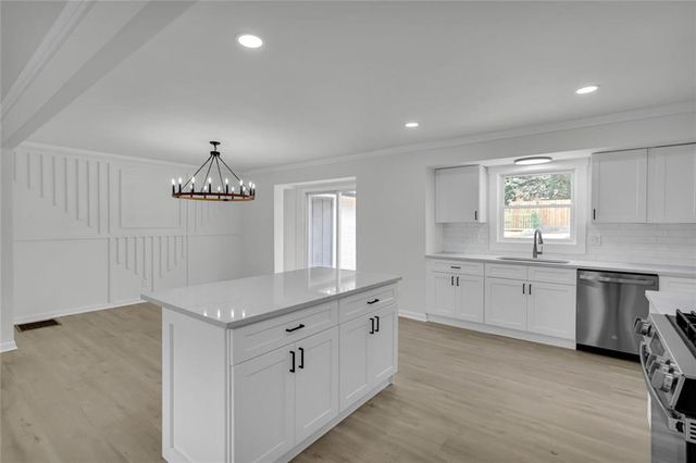 6493 Menlo Way, Rex, GA 30273