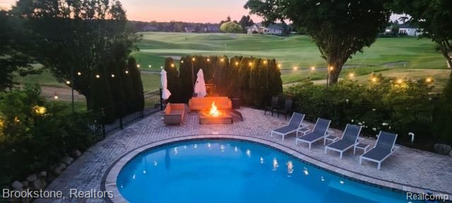 1270 Gleneagles, Highland Charter Township, MI 48357