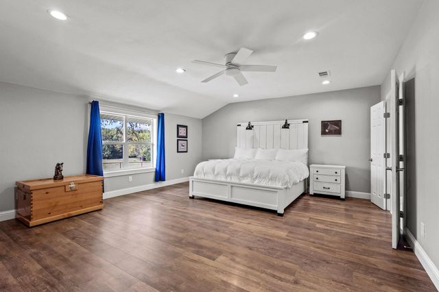 11731 NW State Highway 11, Whitewright, TX 75491