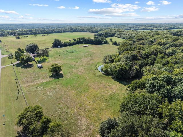 11731 NW State Highway 11, Whitewright, TX 75491