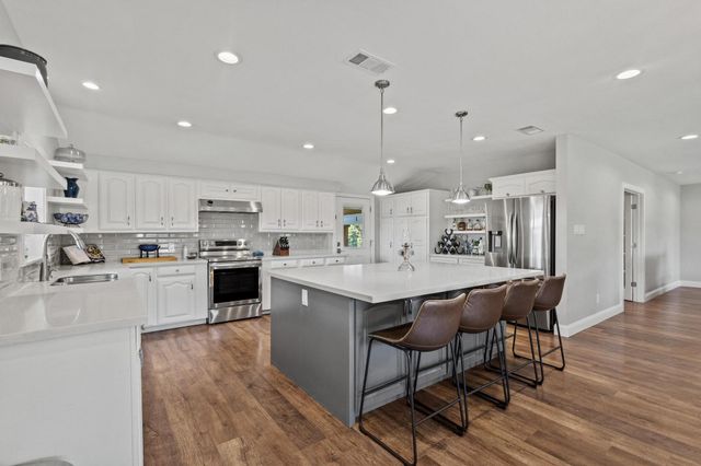 11731 NW State Highway 11, Whitewright, TX 75491