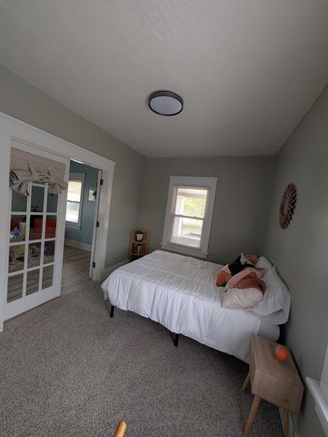 1742 N Howell Street, Davenport, IA 52804