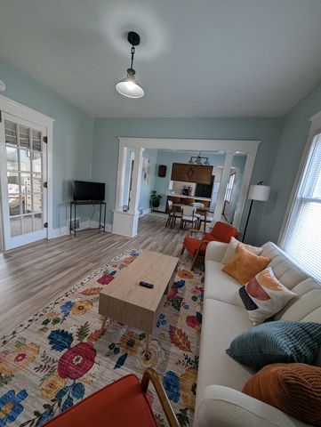 1742 N Howell Street, Davenport, IA 52804