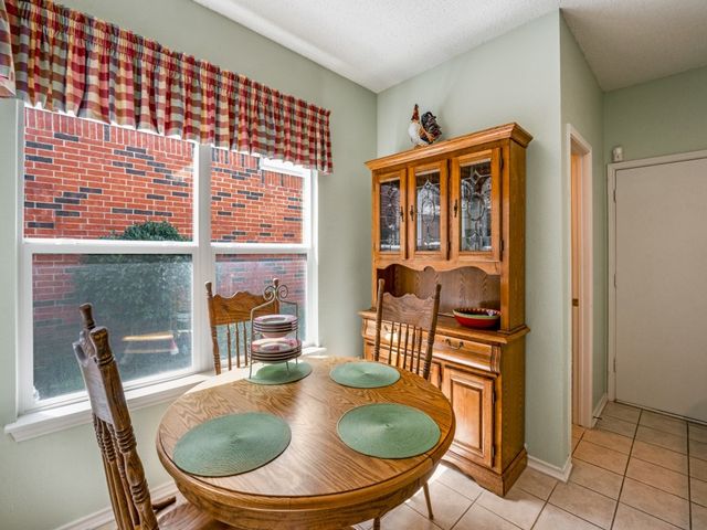 18011 Windflower Way, Dallas, TX 75252