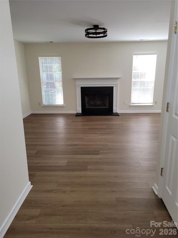 8012 Sheckler Lane, Matthews, NC 28104