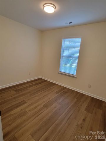 8012 Sheckler Lane, Matthews, NC 28104