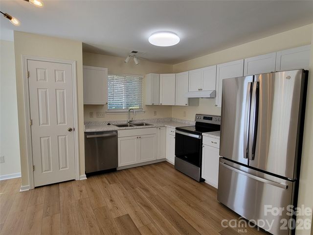 8012 Sheckler Lane, Matthews, NC 28104