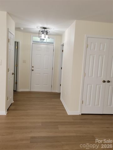 8012 Sheckler Lane, Matthews, NC 28104