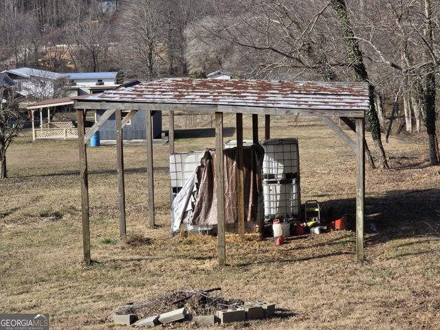 221B CATHEY Road, Mountain City, GA 30562