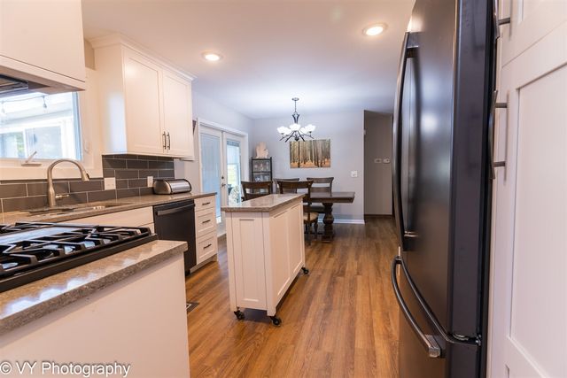1641 Willowbrook Drive, Jenison, MI 49428