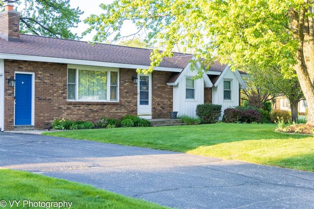 1641 Willowbrook Drive, Jenison, MI 49428