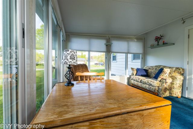 1641 Willowbrook Drive, Jenison, MI 49428