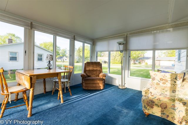 1641 Willowbrook Drive, Jenison, MI 49428