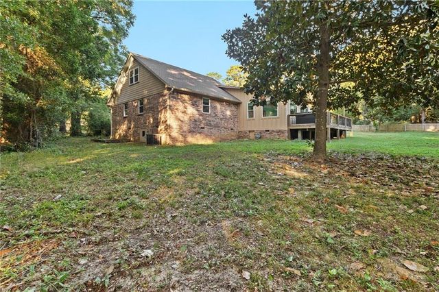 802 Pinewood Court, Daphne, AL 36526