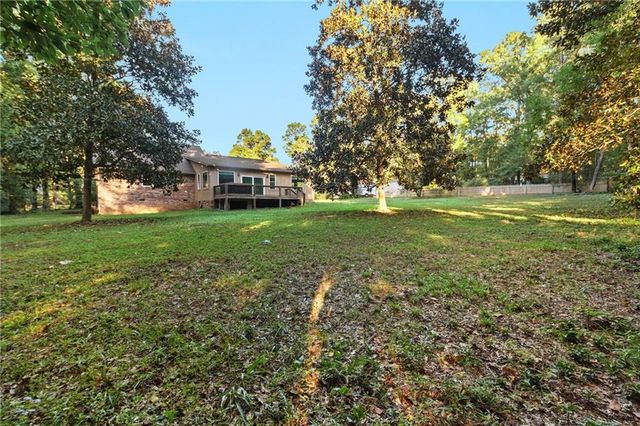 802 Pinewood Court, Daphne, AL 36526