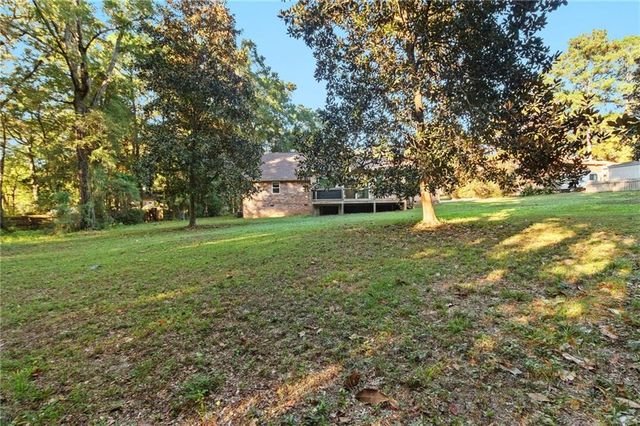 802 Pinewood Court, Daphne, AL 36526