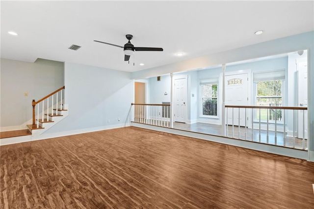 802 Pinewood Court, Daphne, AL 36526