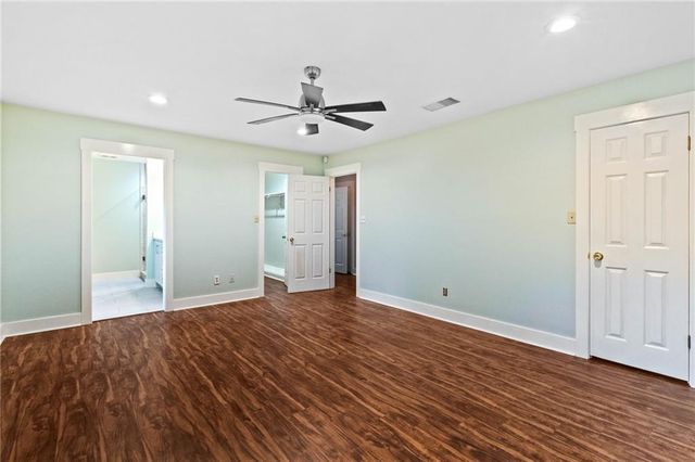 802 Pinewood Court, Daphne, AL 36526