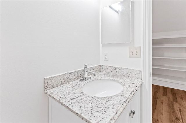 802 Pinewood Court, Daphne, AL 36526