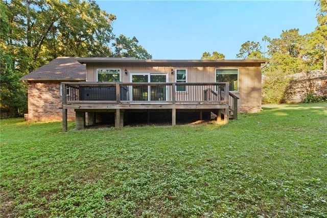 802 Pinewood Court, Daphne, AL 36526