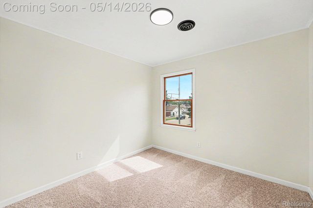 4052 Longtin Avenue, Lincoln Park, MI 48146