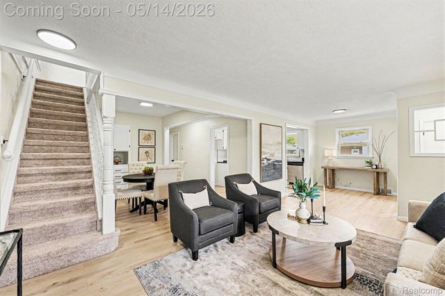 4052 Longtin Avenue, Lincoln Park, MI 48146