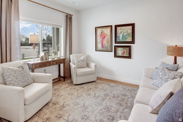 910 S 1700 W, Layton, UT 84041