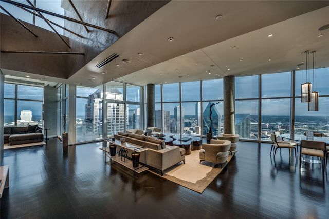 1918 Olive Street 4202, Dallas, TX 75201