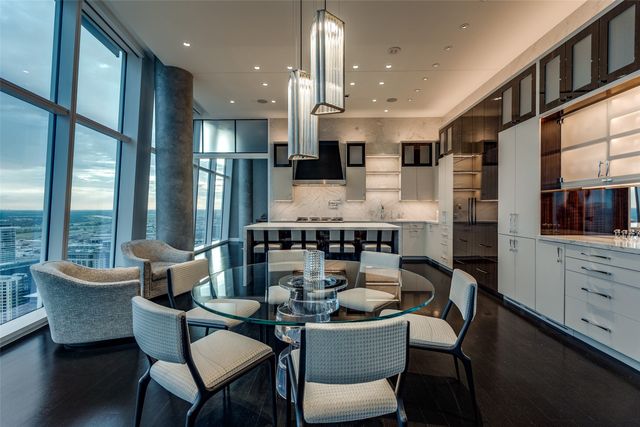 1918 Olive Street 4202, Dallas, TX 75201