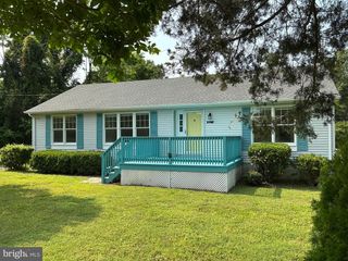 827 TRAVELERS REST, Hague, VA 22469
