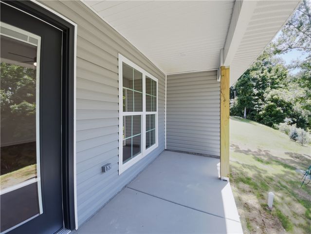 15 Kirkwall Place, Bella Vista, AR 72715