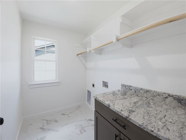 15 Kirkwall Place, Bella Vista, AR 72715