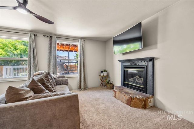 1775 Wasatch Dr, Mountain Home, ID 83647