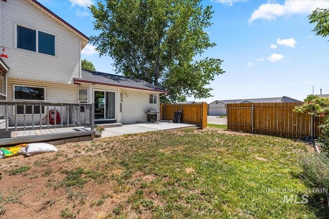 1775 Wasatch Dr, Mountain Home, ID 83647