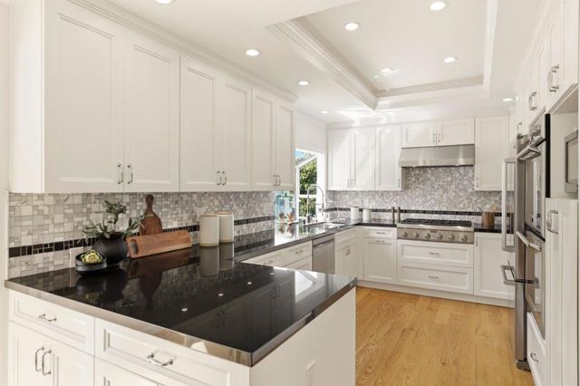 16 Bennett Road, Redwood City, CA 94062